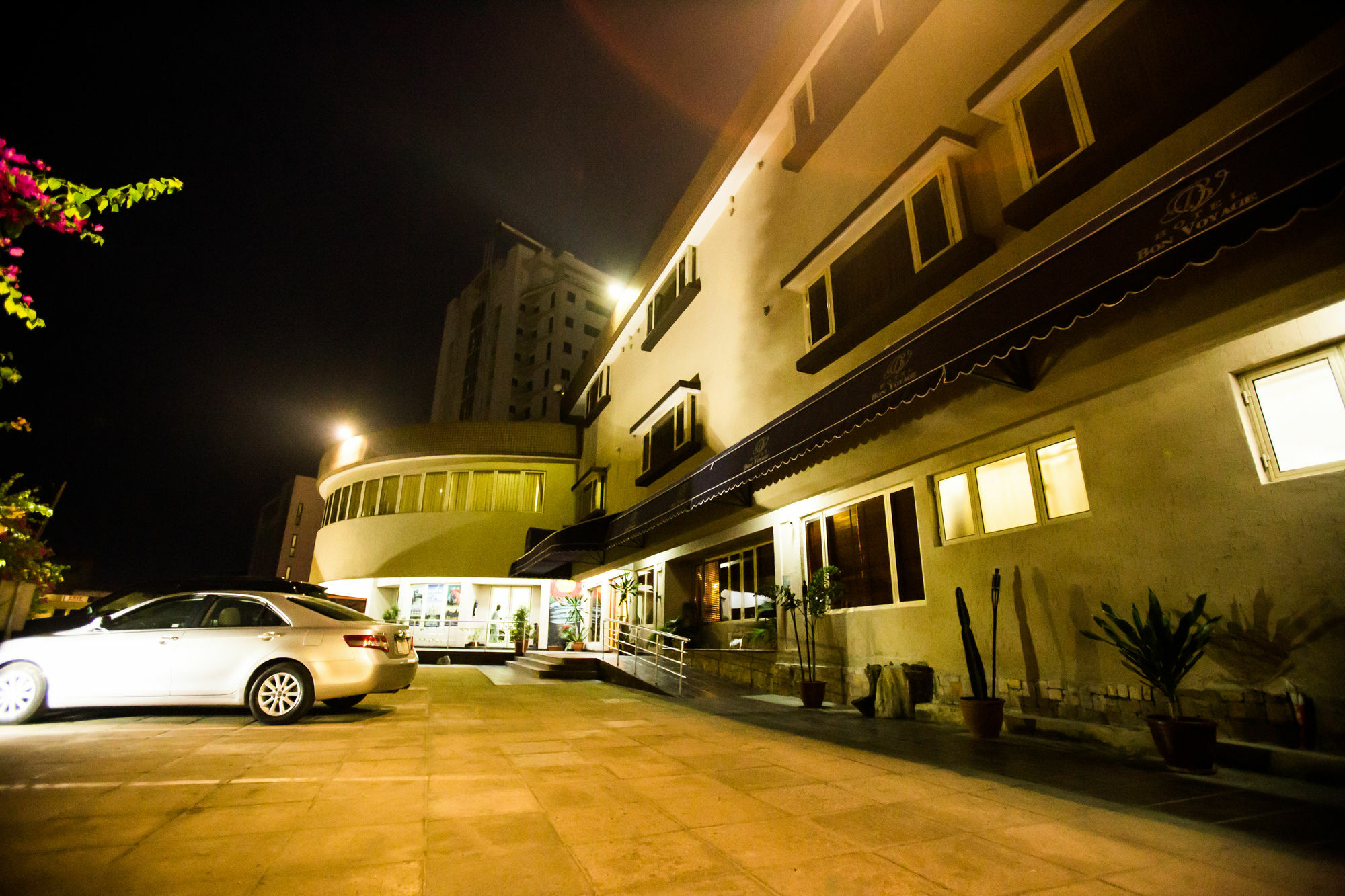 Hotel Bon Voyage Лаґос Екстер'єр фото